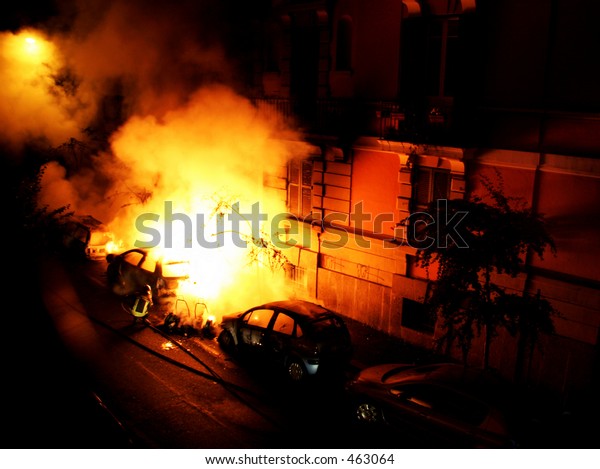 Fire - Burning cars -\
Fireman at work -
