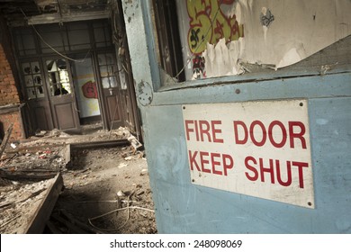 Fire Door Sign