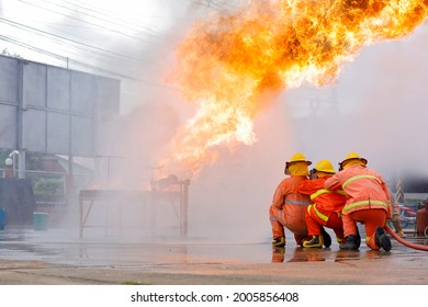 Fire Drills,fireman Firefighting Drill Fire Safety Concept