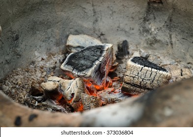 4 Stove Fire Extinguished By Boiled Water Images, Stock Photos ...