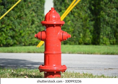 3,402 Fire hydrant sidewalk Stock Photos, Images & Photography ...