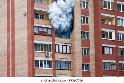 15,110 Burned Apartment Images, Stock Photos & Vectors | Shutterstock