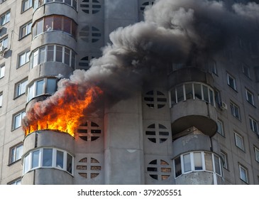 Fire in residential building, Kiev