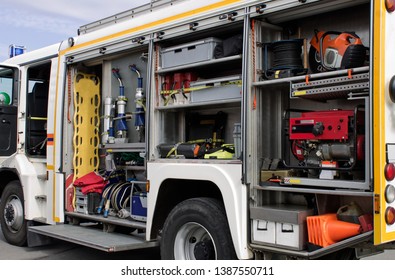 Fire Truck Tank Truck With Internal Maintenance