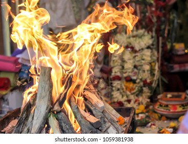 Fire Yajna Worship Indian Ritual Cultural Indian God Godess Idol