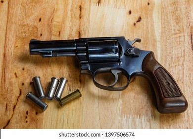 38 Gun Images Stock Photos Vectors Shutterstock