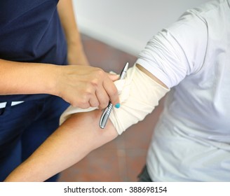 first aid bleeding tourniquet