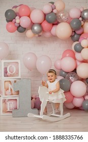 First birthday party for girl. Pink decor