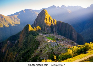 The First Rays Of The Sun On Machu Picchu , The Lost City Of Inca - Peru