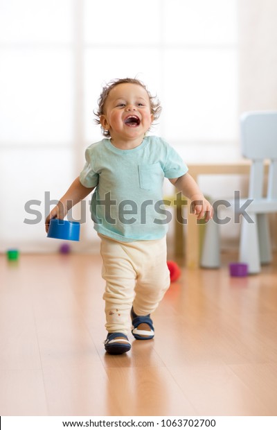 kids learning to walk