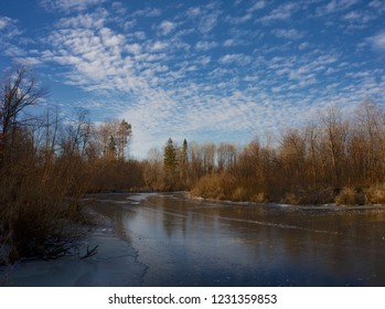 The first thin ice on the river Izh, Udmurtia