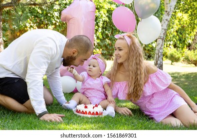 First Year Of Life. Birthday. Happy Parents. Family Photo Shoot. Holiday. Cake. A Party