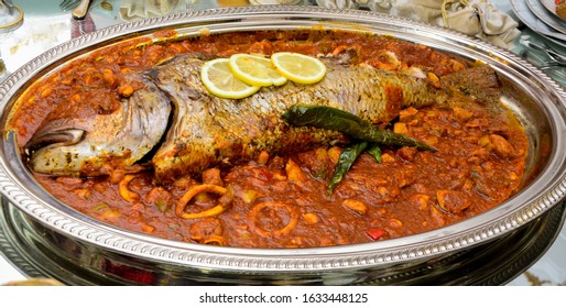 الطبخ المغربي الطحين المغربي Fish-cooked-on-moroccan-way-260nw-1633448125