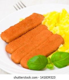 Fish Fingers With Mashed Potato