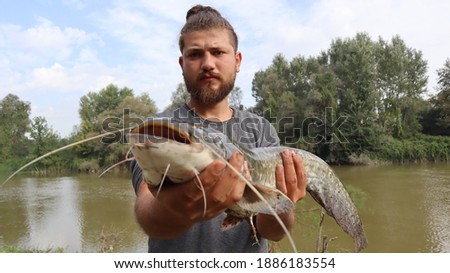 The fish hunter caught catfish