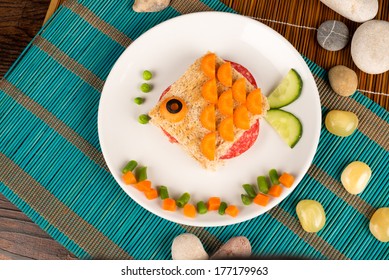 A Fish Shaped Sandwich, Healthy Kid Food