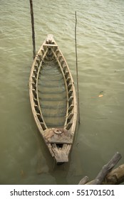 Fisheries Wooden Boat Leak Pier Stock Photo 551701501 | Shutterstock