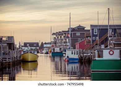 Fishermans Cove Stock Photo 747955498 | Shutterstock