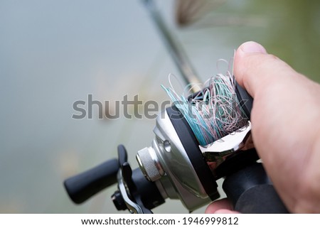 Fishing line tangled on lure Bait Casting Reel,like a Birds-nest tangles,Beginner fisherman.