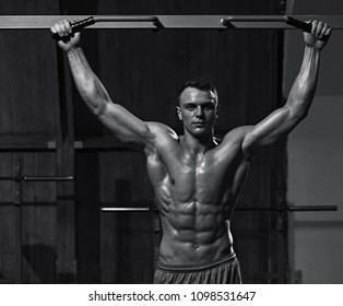 2,269 Chin up bar Images, Stock Photos & Vectors | Shutterstock