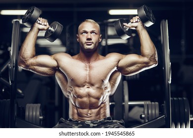 Fit Man Training Training Delts Muscles Stock Photo 1945545865 ...