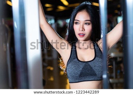 female muscle asian Pussy big dildo