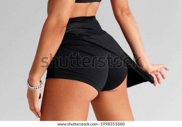 Pictures Of Girls In Booty Shorts
