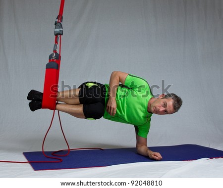 fitnesstraining with some slings
