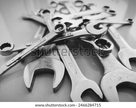 Fitting ring wrenches in small to large sizes, really needed by mechanics