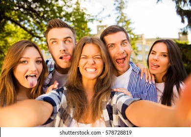 Funny Group Selfie Images Stock Photos Vectors Shutterstock