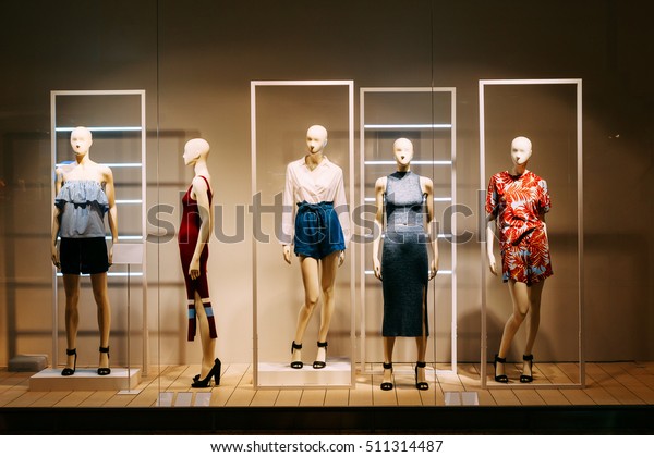 store manikin