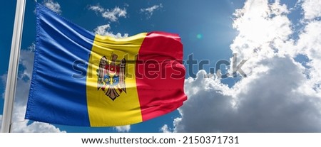Flag of Moldova The national flag of the Republic of Moldova (Romanian: Drapelul Moldovei) is a vertical triband of blue, yellow, and red, 