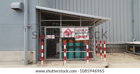 Flammable Storage Standard,Warning Sign for Dangerous Objects