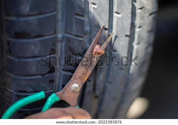 Flat car tire repair kit, Tire plug repair kit for
tubeless tires