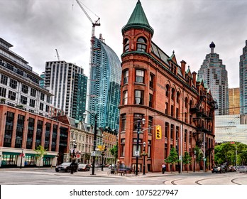 Flat Iron Building Toronto Church And Front Street