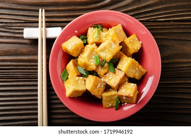1,385 Fried tofu cubes Images, Stock Photos & Vectors | Shutterstock