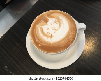 Flat White Cat Latte Art