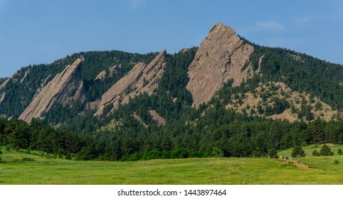 1,510 Boulder flatirons Images, Stock Photos & Vectors | Shutterstock