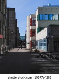 FLEMINGSBERG, HUDDINGE, SWEDEN - MARCH 30, 2018: People Outside The Karolinska Universitetssjukhuset (university Hospital) Buildings In Flemingsberg, Sweden