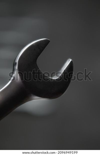 Flexible ratchet
wrenches on gray
background

