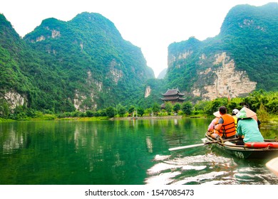 Floating Boat On Trang An, Ninh Binh