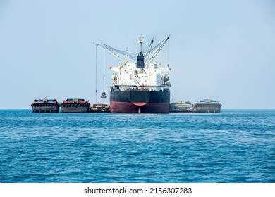 Floating Dock Crane Derrick, Derrick Crane For Offshore Service