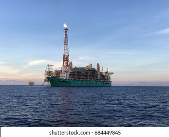 8,703 Liquefied natural gas Images, Stock Photos & Vectors | Shutterstock