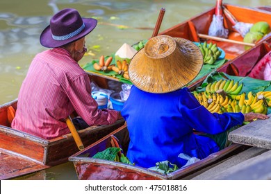 Floating market, Damnoen Saduak Floating Market, Ratchaburi, Thailand