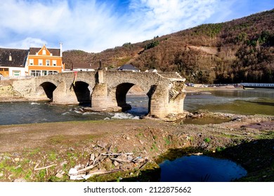 Flood Damage In Ahrtal And Eifel. Reconstruction After Cleanup. Nepomukbrücke In Rech, Germany