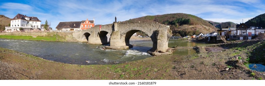 Flood Damage In Ahrtal And Eifel. Reconstruction After Cleanup. Nepomukbrücke In Rech, Germany