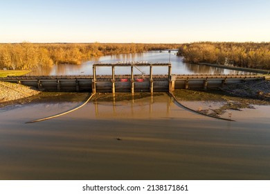 Flooding Near Steele Bayou Control Structure Stock Photo 2138171861 ...