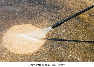 Floor Cleaning With High Pressure Water Jet