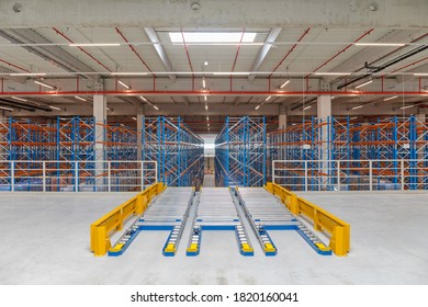 18,771 Conveyor system Images, Stock Photos & Vectors | Shutterstock