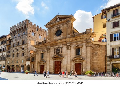 15 Basilica di santa trinita Images, Stock Photos & Vectors | Shutterstock